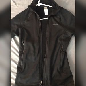 XS Black Patagonia Sweater